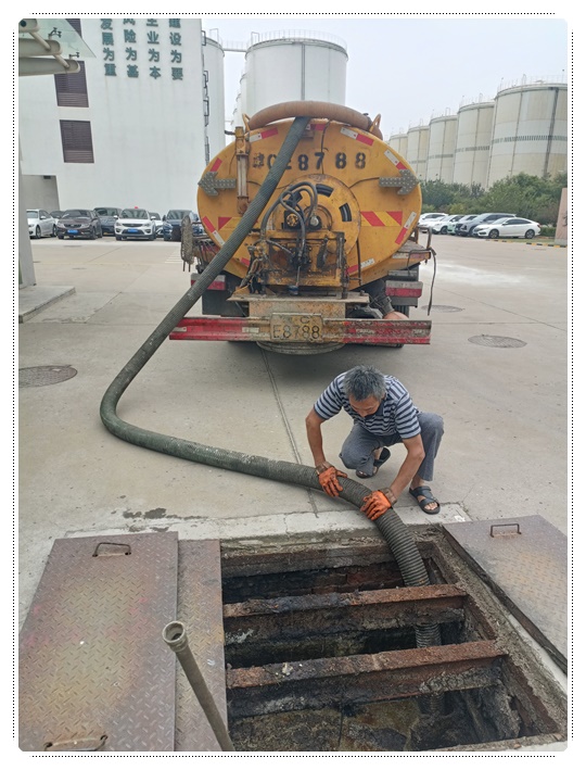 南川隔油池清掏