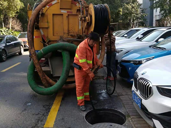 南川排污管道清淤